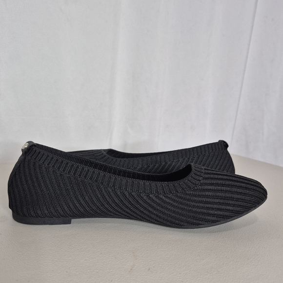 Danskin Hope Black Slip-On Ballet Flats - Size 8.5 - Picture 4 of 14
